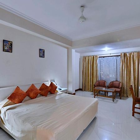 Hotel Surendra Vilas Bhopal Esterno foto