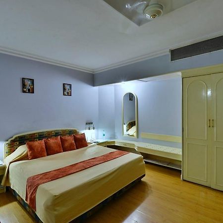 Hotel Surendra Vilas Bhopal Esterno foto