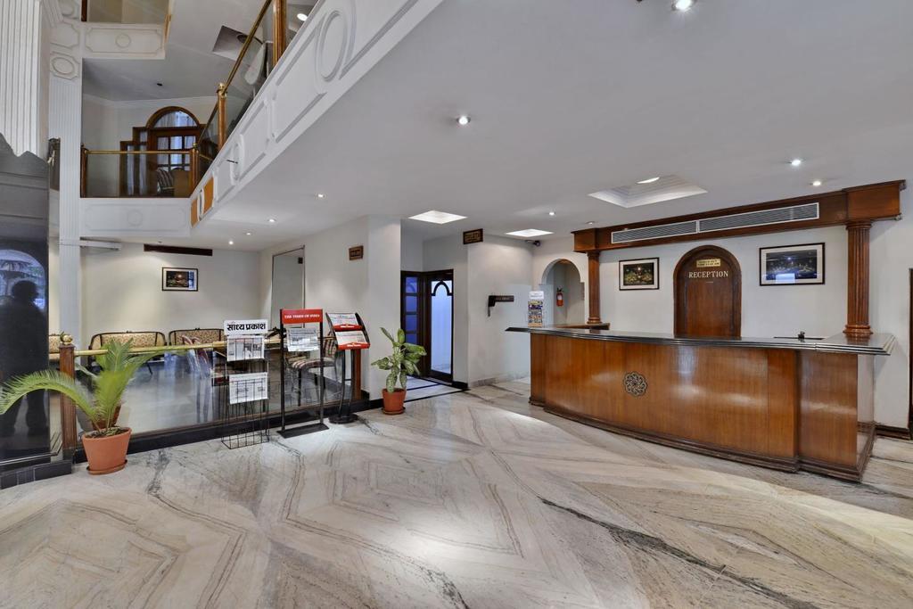 Hotel Surendra Vilas Bhopal Esterno foto